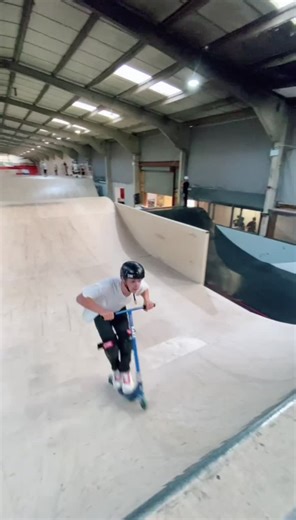 Small line at Adrenaline Alley on the scooter