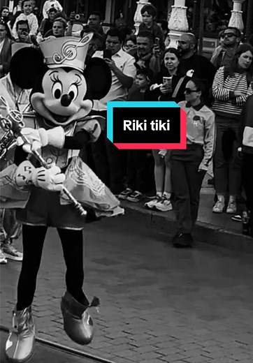 Riki Tiki dzwoni do mnie Myszka Miki – zabawna piosenka