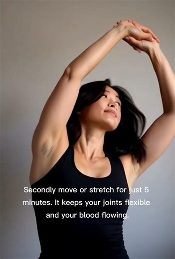 Do this every morning to keep feet and younger