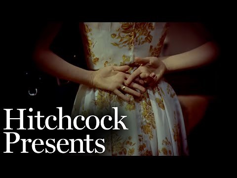 Lisa's Hunt For Evidence - Rear Window | Hitchcock Presents