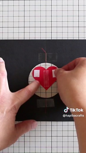 【仕掛けカード】開くとハートがくるくる回る！仕掛けメッセージカードの作り方 #飛び出す仕掛け #くるくる #手作りアルバム #手作りカード #ハート #仕掛けアルバム #仕掛けカード #画用紙工作 #ペーパークラフト #保育 #保育士 #保育製作 #リトミック #ナベチン #ハートのカード #popupcard
