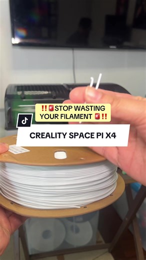 This filament was snapping like dry spaghetti 😭 but the Creality Space Pi X4 dryer legit revived it. If your rolls are cracking, bubbling, or printing weird… just DRY THEM. This thing is a game changer for every maker. 🔥 #filament #creality #3dprinterbeginner #filamentdryer