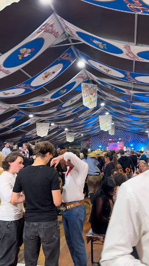 30K views · 563 reactions | Une ville unie, fière et rassemblée ! Voici le projet de civilisation que nous portons au Rassemblement National et UDR pour #Metz ! Rejoignez-nous via un message privé ou en répondant à nos questionnaires sur le site avenirmetz.com ! #oktoberfest #unavenirametz #rn #udr | Étienne Anstett | Facebook