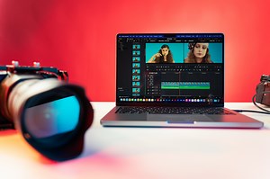 Masking in Premiere Pro: Here’s How – unscreen.com Blog