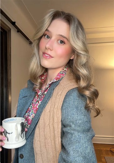 Spring Fashion Inspired by the 70s: Work Outfit Ideas