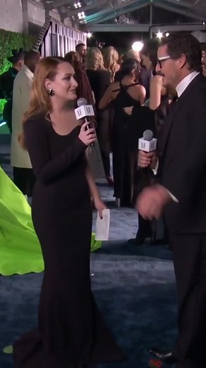 Pedro Pascal Vanity Fair Oscar Party Update