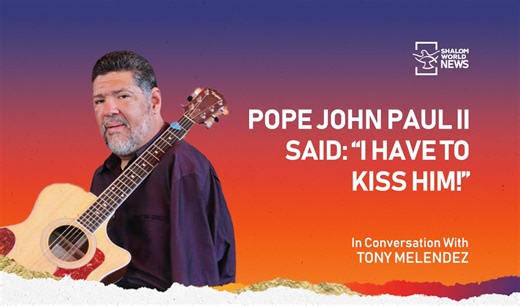Tony Melendez, an incredible guitarist born without hands, says that the greatest inspiration in his life is Pope Saint John Paul II. He still cherishes his unforgettable encounter with the saintly Pope in 1987, when Tony was inspired by the Pope’s words to be hope for others, which he had been trying ever since. Listen to his inspiring words in an exclusive interview with Shalom World News. #TonyMelendez #PopeSaintJohnPaulii #NationalEucharisticCongress #NationalEucharisticRevival #Eucharist | 