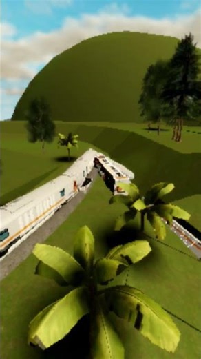 KA KLB Kiriman Kereta Pembangkit anjlok karena kereta nya anjlok sampe melayang #imanzto