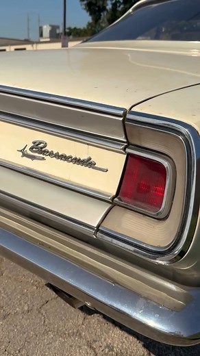 Gas Monkey Buys strikes again and this time we’ve got our hands on an original, 1 owner, low mileage ‘68 Barracuda 😏 Interested in this classic muscle? You better hit us up at Info@GasMonkeyGarage.com QUICK! 🛞 We want to buy YOUR ride. It doesn’t matter if its a classic or your daily, we’re looking for EVERYTHING! 🔗 Submit your ride, get an offer, and get paid fast @ GasMonkeyBuys.com | Richard Rawlings