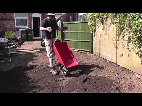 DIY: I Prepare The Ground For Laying Turf