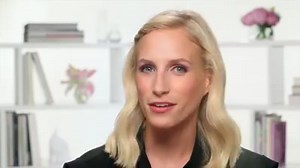 Learn how two of our Sephora PRO Team artists apply makeup fitting all styles and skin tones. | Sephora