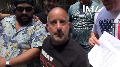 Bagel Boss Guy Chris Morgan Signs Deal to Fight Other Viral Celebs