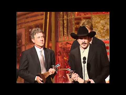 Brooks and Dunn Win Top Video Of The Year For "Only in America" - ACM Awards 2002
