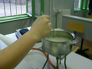 Kandiscukor készítése