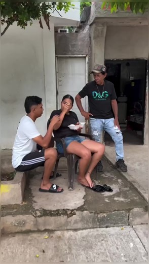 Family prank 😂😂😂😂#funny #prank #bromafamiliar #FamilyFun #usa🇺🇸