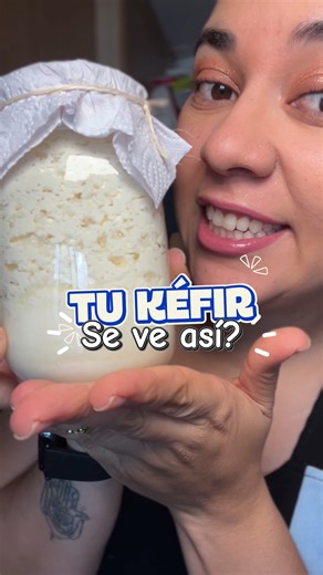 Tu guia en el mundo del Kéfir 🦠 | Si tu kéfir luce raro, ¡no entres en pánico! ✨ La sobre fermentación le pasa a todos, pero con un par de ajustes lo dejas perfecto... | Instagram
