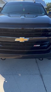 ️ 2018 Chevrolet Silverado 1500 • Close up showing ProClassic 20 on fronts and 5 over factory rear privacy glass. #PCB #pcbflorida #geoshield #geoshieldwindowfilms #tint #ceramictint #windowtint #windowtinting #windowtintshop #windowfilm #windowfilminstaller #smallbusiness #automotive | PROvision Window Tinting | Facebook