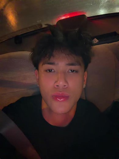 JML (@jml_sensation)’s videos with vài lần đón đưa