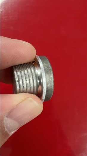 How to Install an Oil Drain Plug Washer Correctly (Most People Install It Wrong)