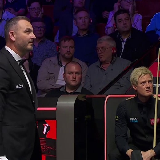 A costly miscalculation 😳Neil Robertson accidentally concedes the frame early after getting the maths wrong 👀📺 TNT Sports and HBO Max