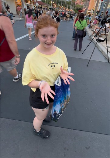 Adorable Disney tattoo showcase outside Tower of Terror at Disney’s Hollywood Studios. Our first showcase from Scottland! 😍🏴󠁧󠁢󠁳󠁣󠁴󠁿 #littlemermaid #liloandstitch #findingnemo #stitch #disneyworld