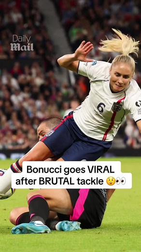 Leonardo Bonucci goes VIRAL after BRUTAL tackle on Steph Houghton 😲👀 #bonucci #socceraid #stephhoughton #football #news #soccer