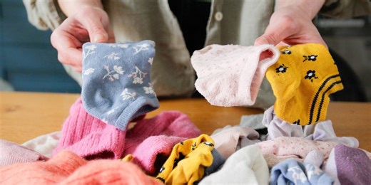11 smart ways to reuse old socks instead of tossing them