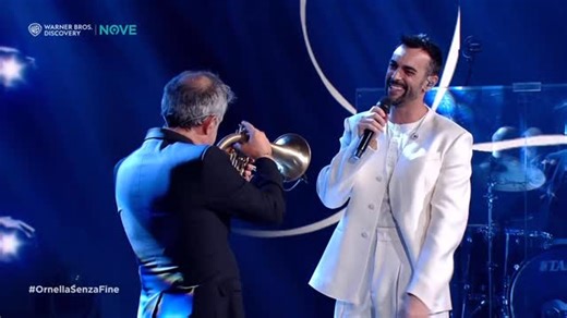 Che Tempo Che Fa on Instagram: "“Come ti amo Non posso spiegarti” - Marco Mengoni insieme a Paolo Fresu apre “Ornella Senza Fine” con Che cosa c’è ❤️‍🩹"