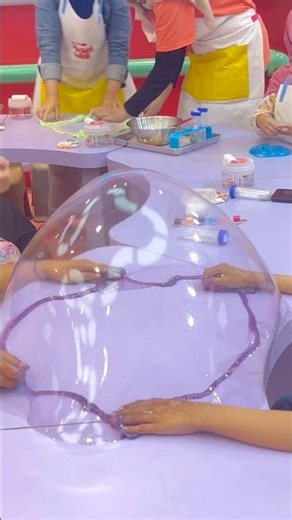 BIKIN BALON DARI SLIME!! AQEELA MAIN KE SLIME LAB BINTARO XCHANGE!!