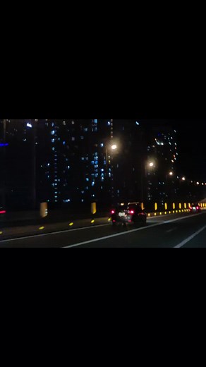 Drive Fast with These Roadtrip Songs - Tracy Chapman & Luke Combs