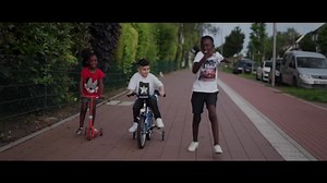 4.5K views · 234 reactions | Jetzt das komplette Video auf YouTube anschauen: https://youtu.be/52pCEYkqGc0 | MC BILAL | Facebook