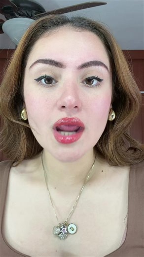 Maquillaje para piel grasa con bloqueador solar