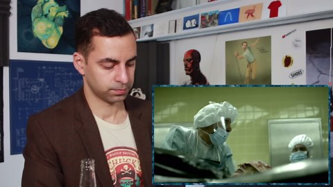 Doctor reacts to Contagion - did it really predict COVID-19?