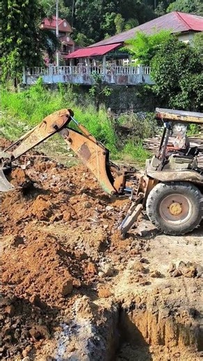 RAW FOOTAGE: "SETTING OUT" PAD FOOTING