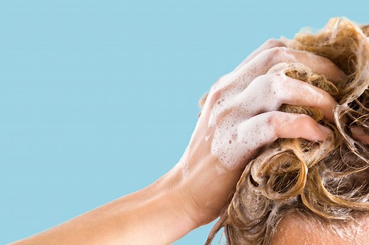 What Is Pre-Pooing—and Why Your Hair Is Missing Out If You're Not Doing It