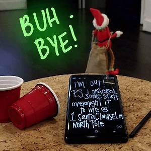 Live Message Elf Story, Day 12: Good riddance ✌️ | Samsung