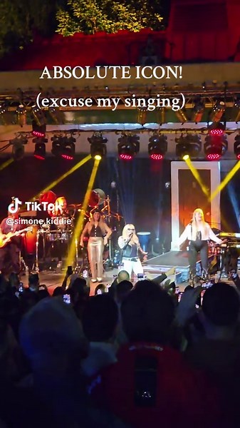 Anastacia's Incredible Live Performance Highlights