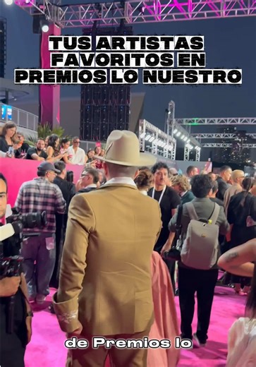 Santos Bravos, HaAsh, Prince Royce y más artistas tuvieron presentaciones musicales en #PremiosLoNuestro