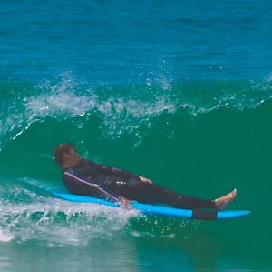 Summertime fun with Eric Geiselman, Matt Pagan, Colin Moran & Dillon Perillo in LA 🎥 Travis Kuhlman & Surfline | World Surf League