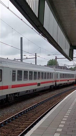 NS Vectron with IC Berlin passing through Amsterdam Muiderpoort station ( 898 )