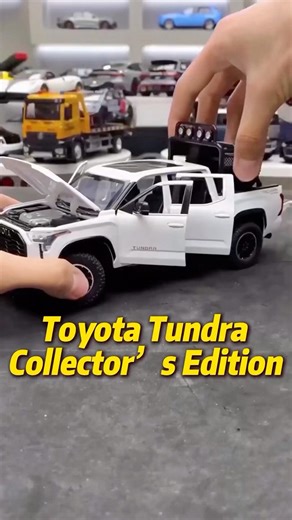 Toyota Tundra — 1/24 Off-road Monster