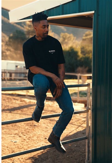 Exploring Dax's Emotional Journey in Country Music