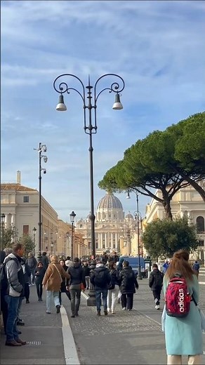 St. Peter’s Basilica Rome 🇻🇦 | Iconic Vatican View from Via della Conciliazione#shorts #travel #city