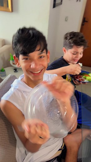 Jheffy & Kened no TikTok