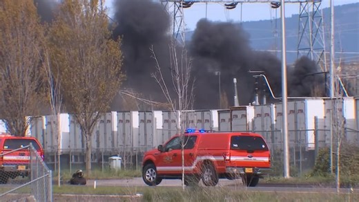 Troutdale fills with smoke after power station transformer explodes