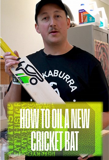 How to Oil a Cricket Bat with Lachie Dinger