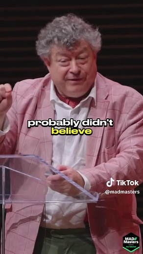 The OG Behavioural Scientist... #rorysutherland #rorysutherlandclips #madmasters #marketing #marketingtips #madfest #onlinecourse #behaviouralscience #marketingexpert #marketingcourse #churchill
