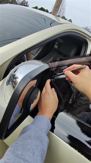 How to tint a window step by step #fyp #windowtint #asmr | Window Tint