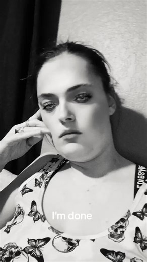 👑Dark Queen dragon slayer🐉🌺 (@darkqueendragonslayer)’s videos with here's to all my exes - Alana Springsteen