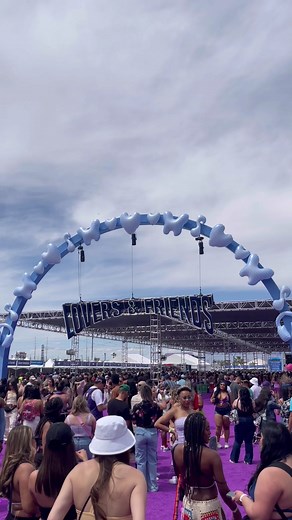 Lovers & Friends VIP Experience in Las Vegas